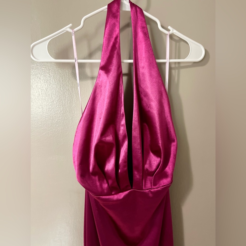 Lulus - Picture 4 of 5